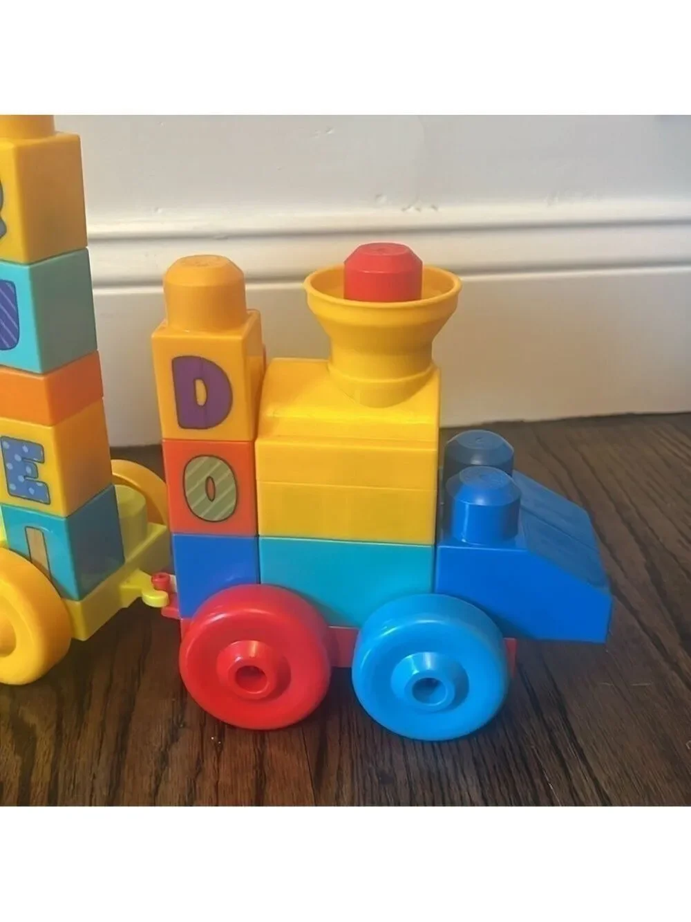 Mega Bloks First Builders ABC Musical Train 100+ Pieces Big Building Blocks Toy